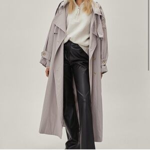 NWT Nasty gal hooded oversized belted trench coat. Size US 2